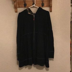 Evy’s Tree Sophie in Holiday Black